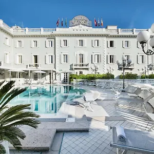 Hotel Grand Des Bains *****